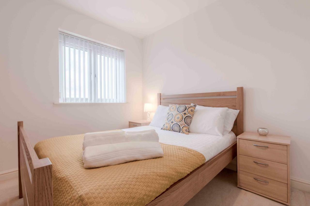 The Penthouse @ Waterside Grange Διαμέρισμα Σλόουθ Εξωτερικό φωτογραφία
